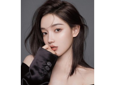 Monthly Guide By Urbanhair Part 2: The Interesting Science of Humidity Causing Frizzy Hair